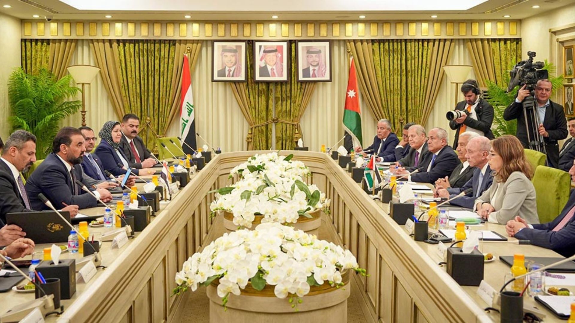 الأردن والعراق يبحثان تعزيز مشاريع الطاقة والربط الاقتصادي والشراكة الاستراتيجية