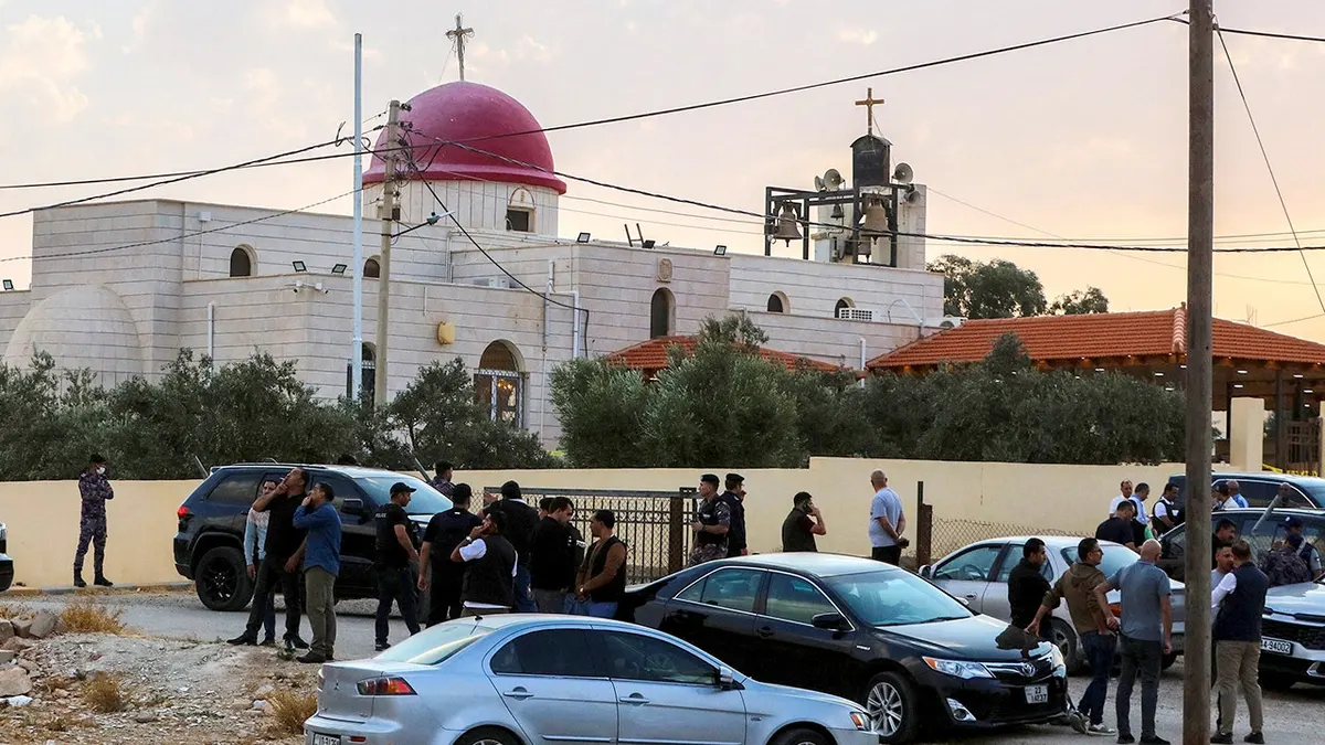 هجوم مسلح يستهدف جنازة في كنيسة بمدينة الكرك